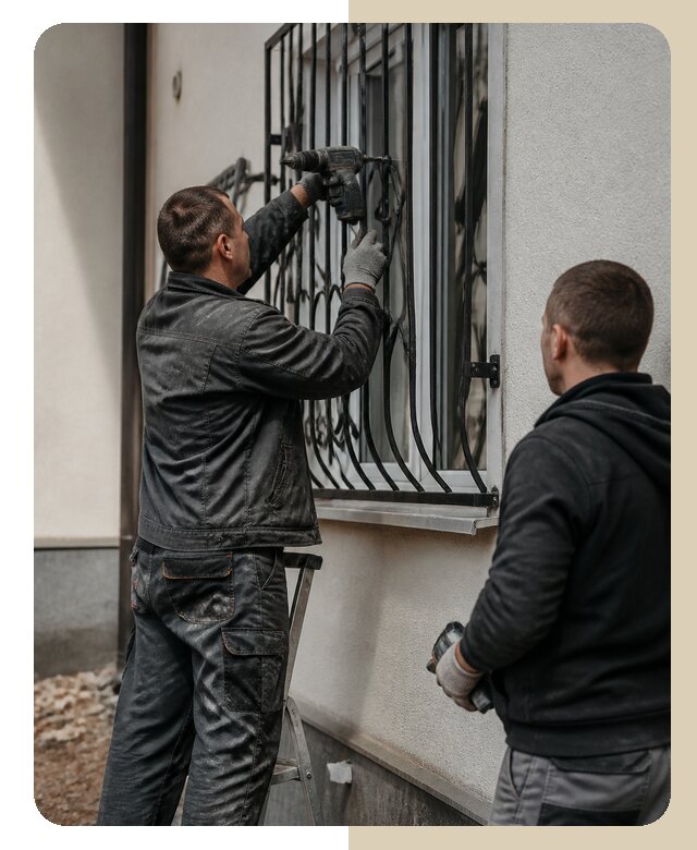Установка наружных решеток в Ефремове от 5020 р. | Дверной